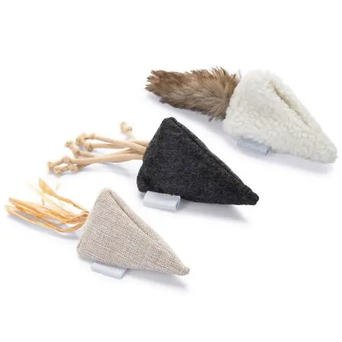 Schnäppchen Beeztees Catnip Kissen Yeti weiß