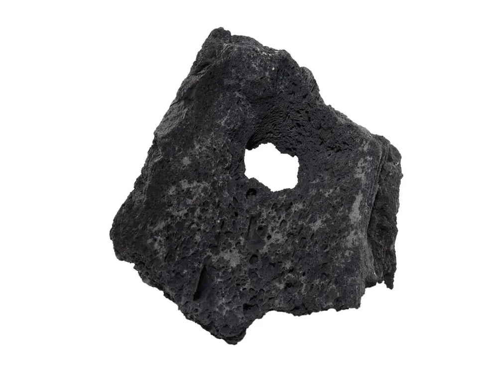 Bestpreis Lava stone black 3-hole 10-12cm S