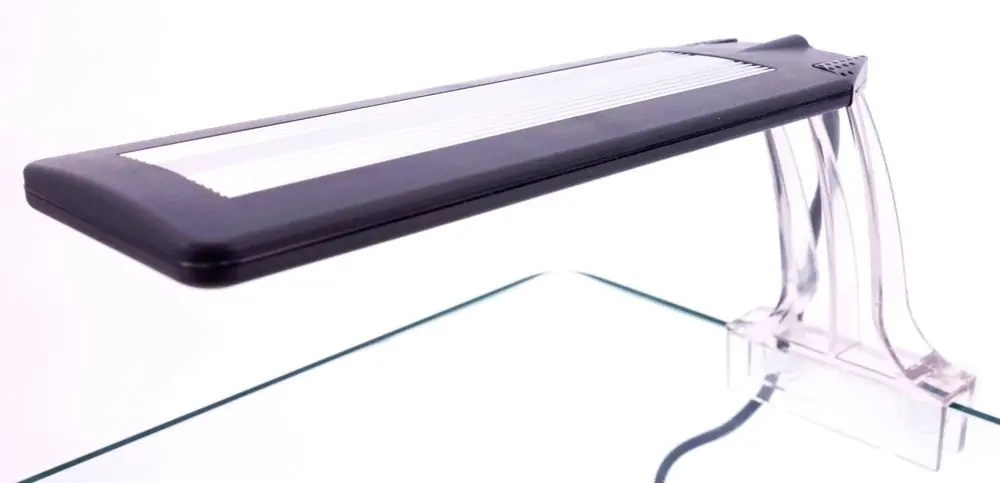 Neue Kollektion Amtra Vega Fresh LED 6,8 W – Beleuchtung für Aquarien
